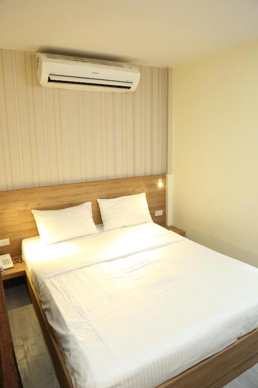 Rose Nana Hotel photo 2