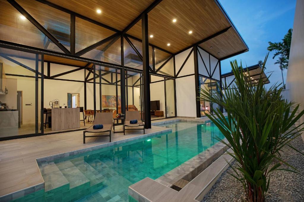 Trendy & New 19m Oxygen Pool Villa Sunset Garden 10 in Rawai photo 3