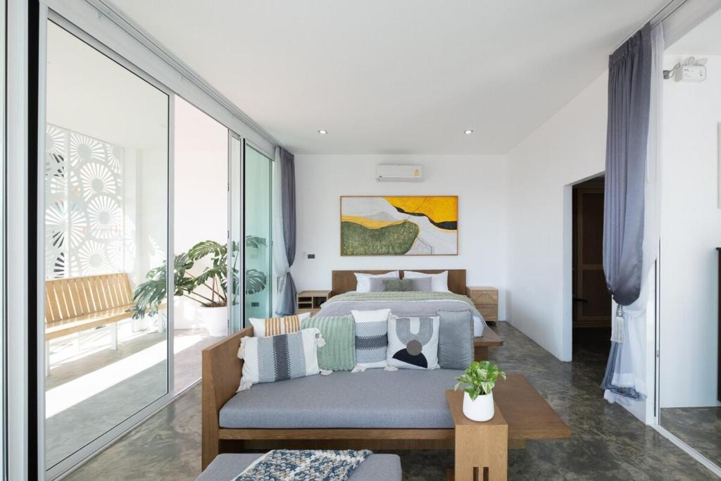 White Pool Villa Chiangmai photo 2