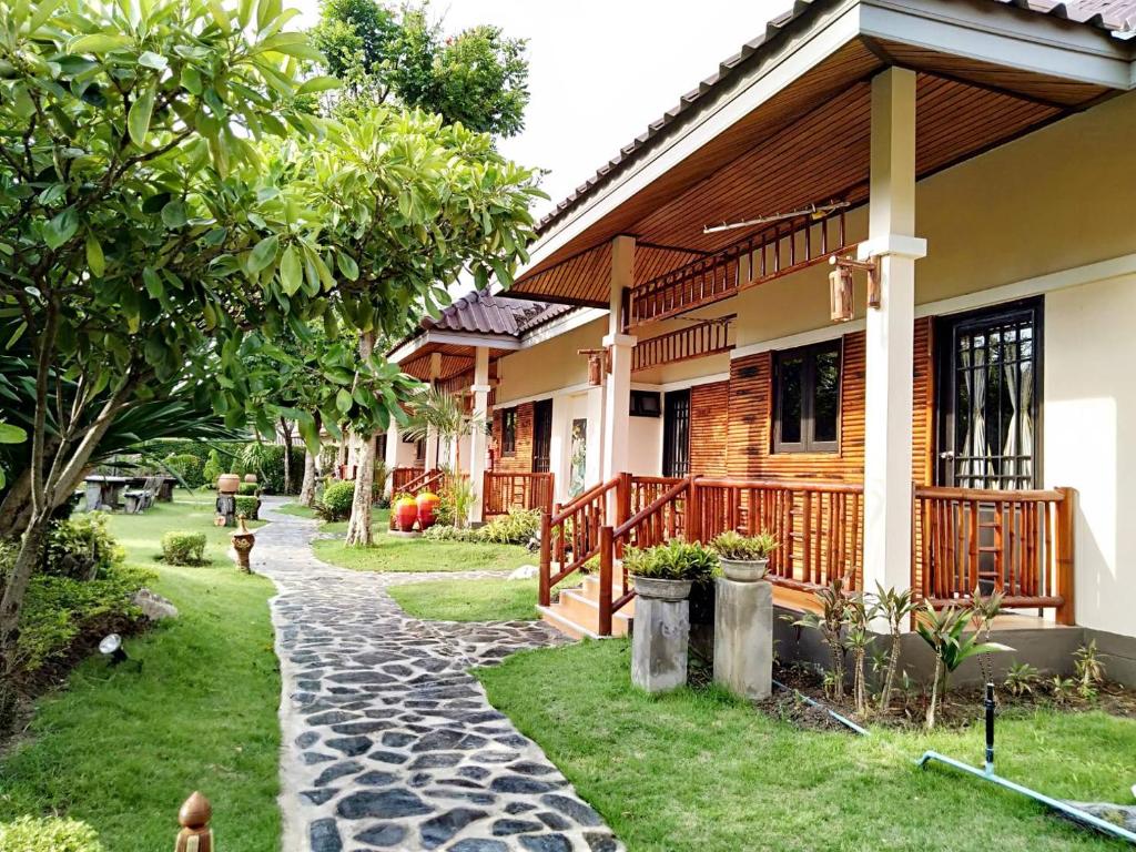 Starwell Bali Resort photo 2