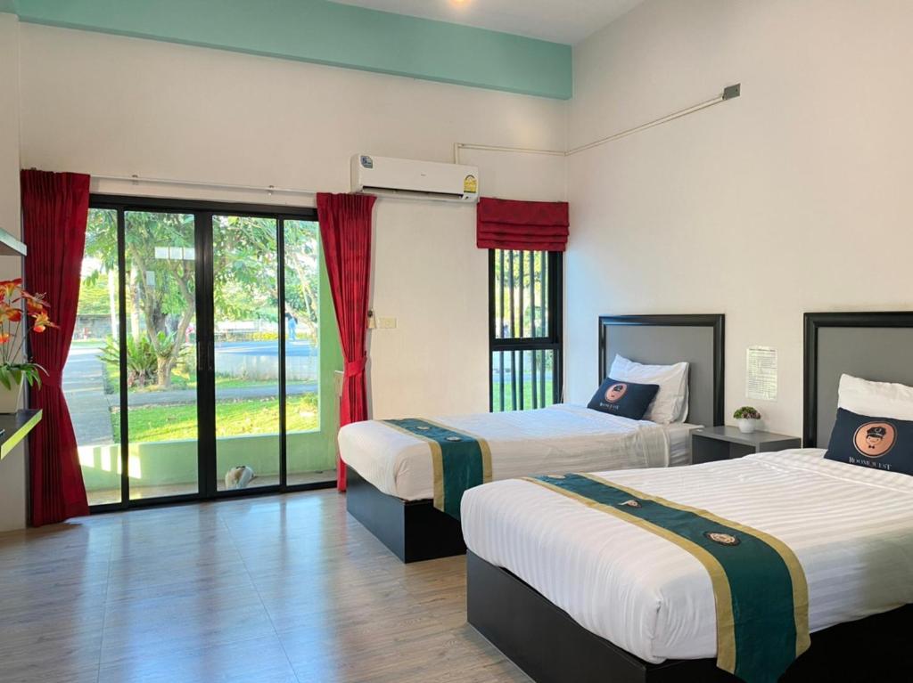 RoomQuest Chonburi Phanat Nikhom photo 2
