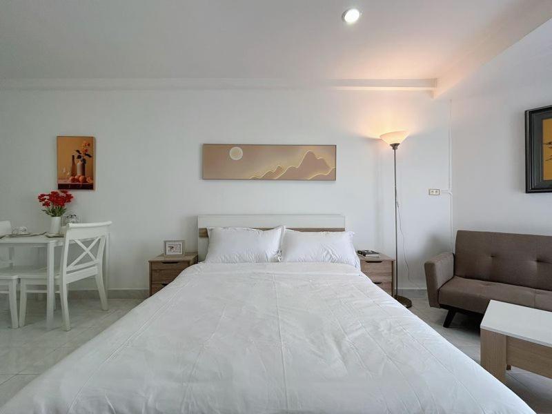 Rimhad Jomtien Condominium S2 photo 2