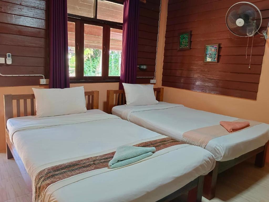 ต้นพร้าวรีสอร์ท Ton prao Resort photo 2