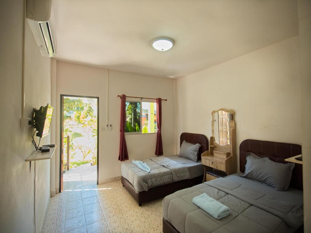 Sea View Resort photo 2