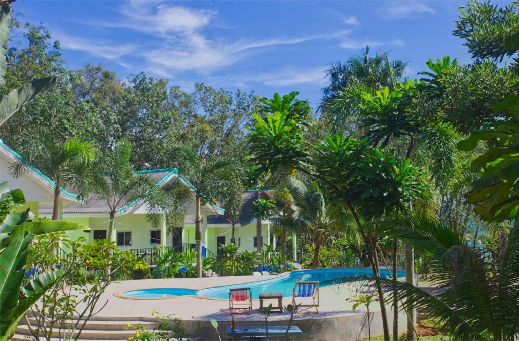 Sea View Resort photo 3
