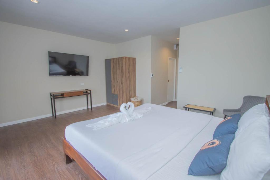 The Va Phuket Patong photo 3