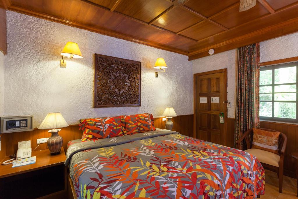 Tropica Bungalow Beach Hotel photo 3