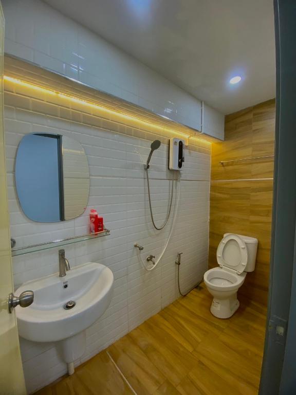 THE24 Residence photo 3