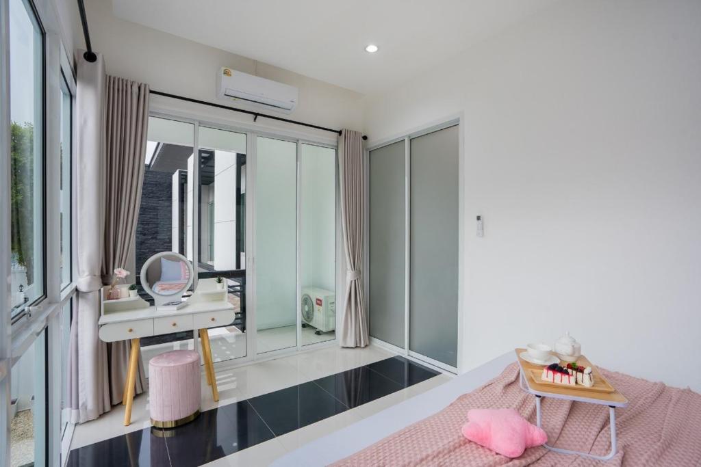 White Chocolate Pool Villa Pattaya photo 3