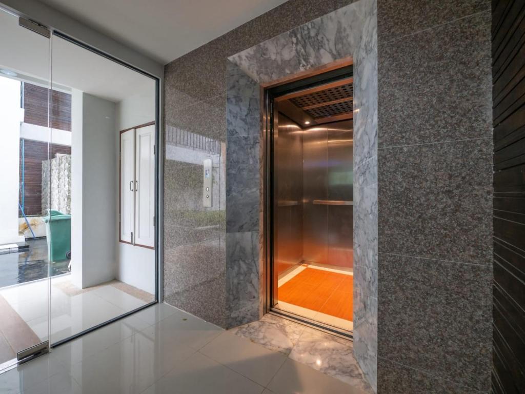 Naithon Beachfront Condotel photo 3