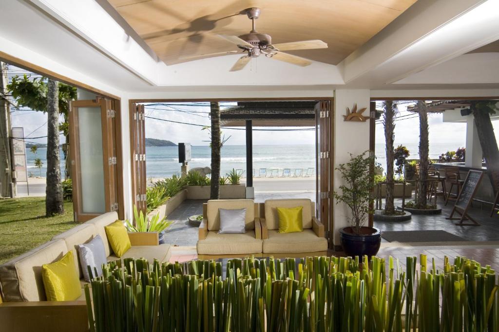 Sunset Beach Resort photo 2