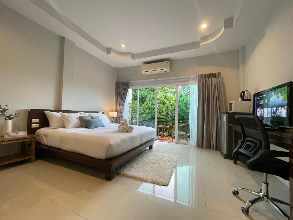 The Langstan Suites photo 2
