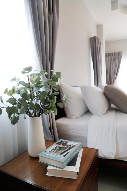 The Langstan Suites photo 3