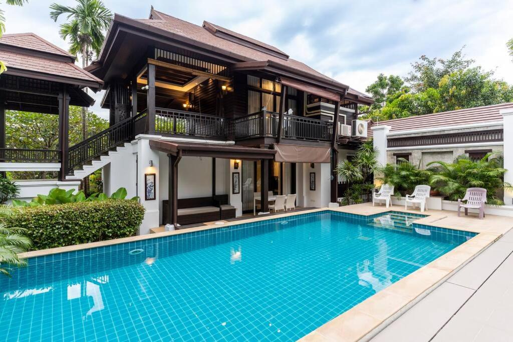 Sclass Villa & Swimming pool — photo 1
