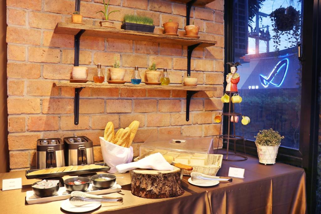 Xen Hotel Nakhon Pathom - SHA PLUS photo 2
