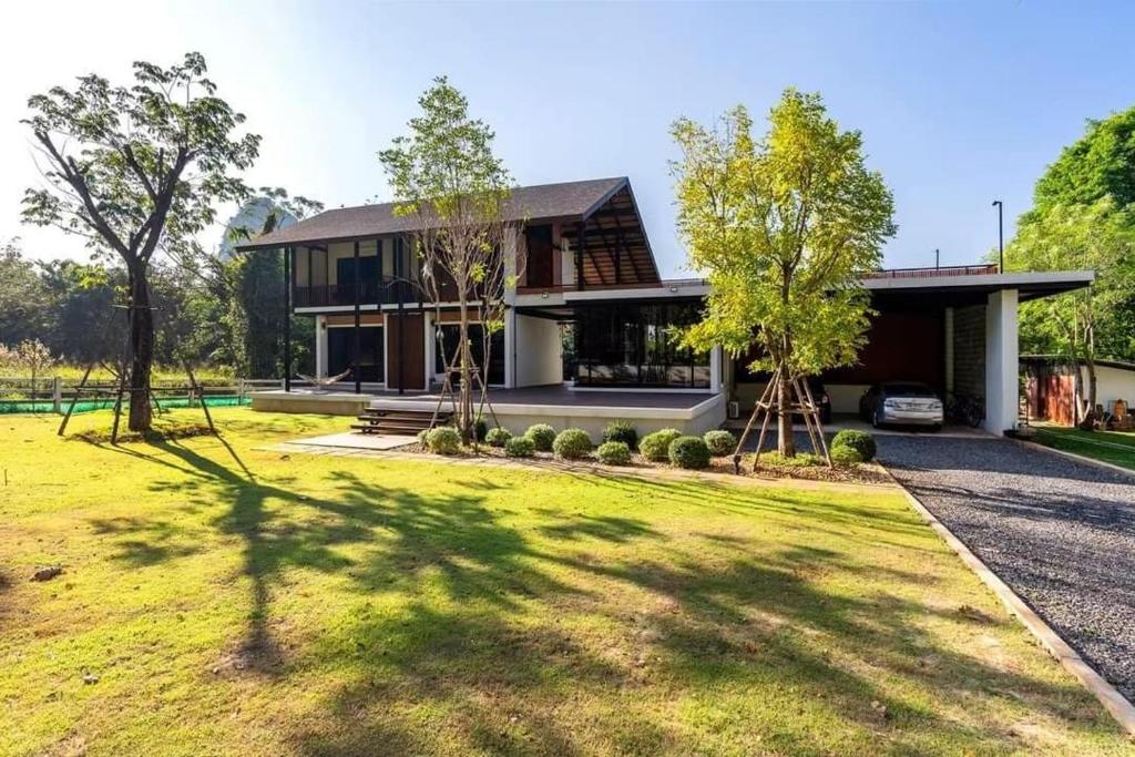 The green canopy estate — photo 1