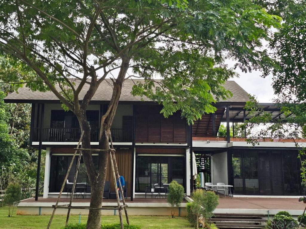 The green canopy estate photo 3