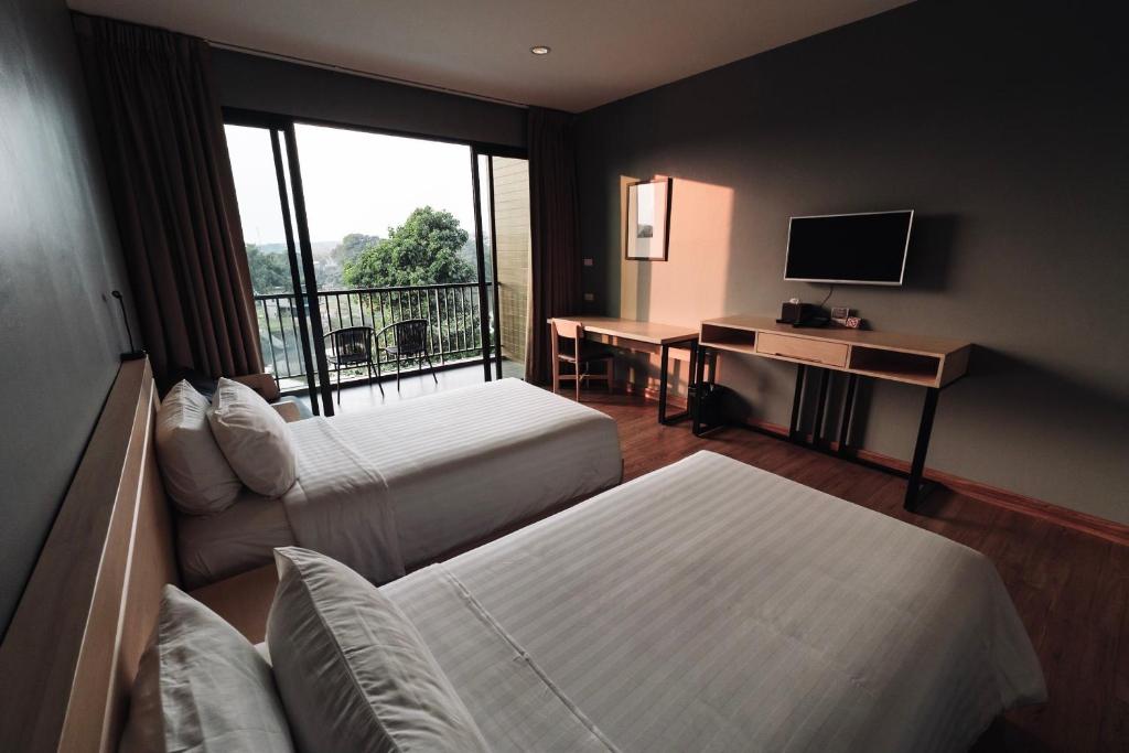 Riverawan Hotel photo 2