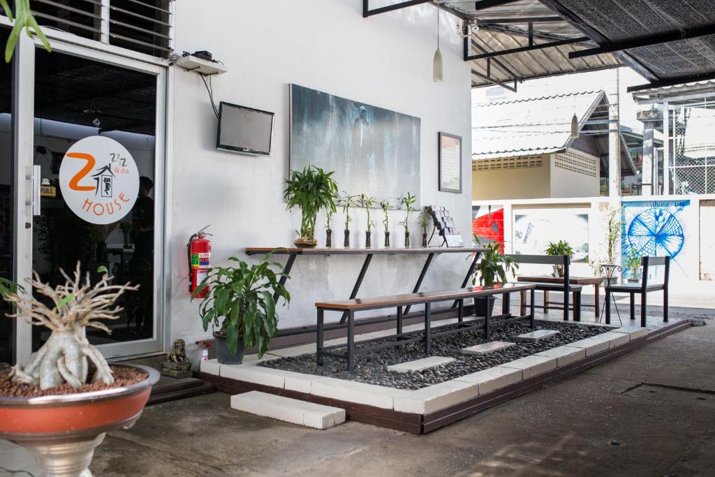 Zzhouse — photo 1