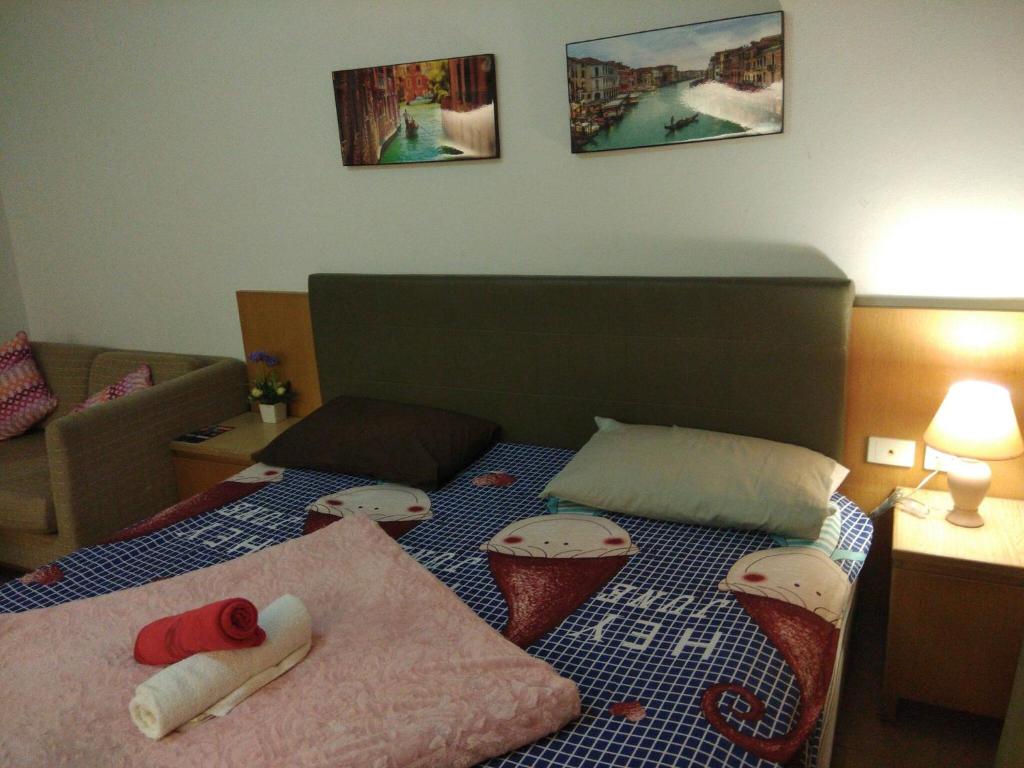 Savi Rooms Super Deluxe Studio 2 Nr Bkk Hospital photo 2