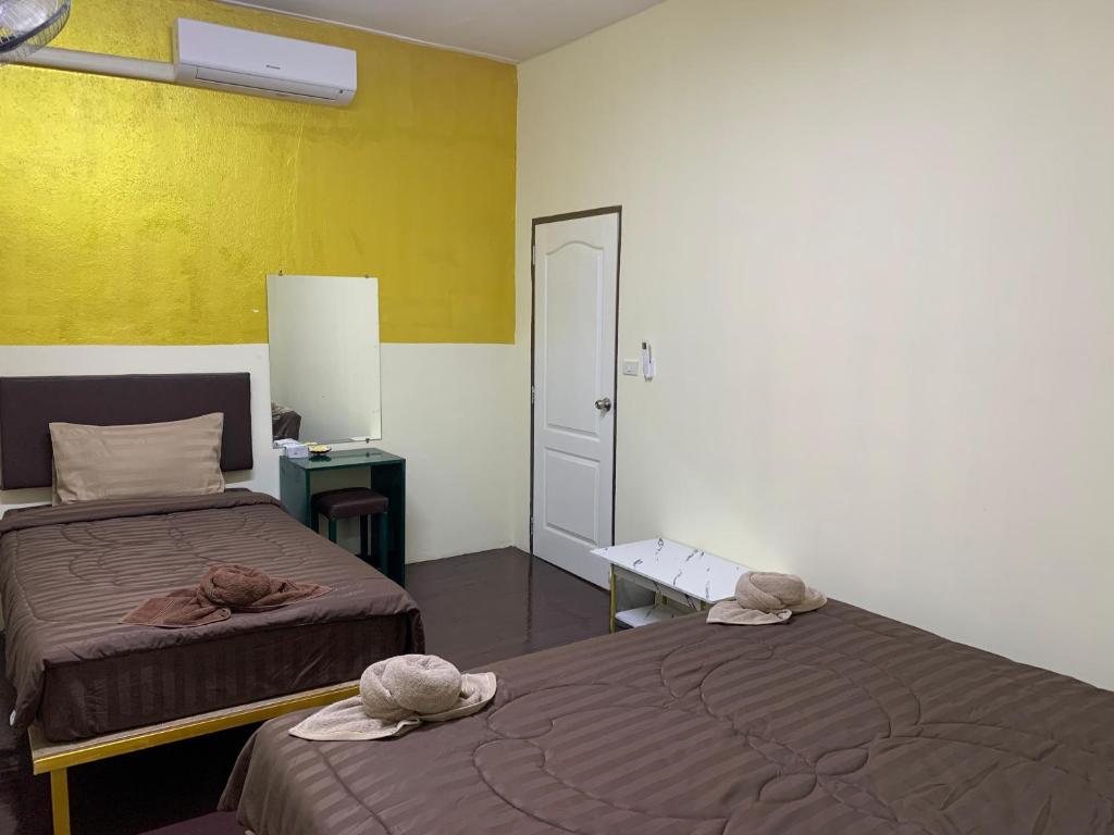 The House Hostel 2 photo 2