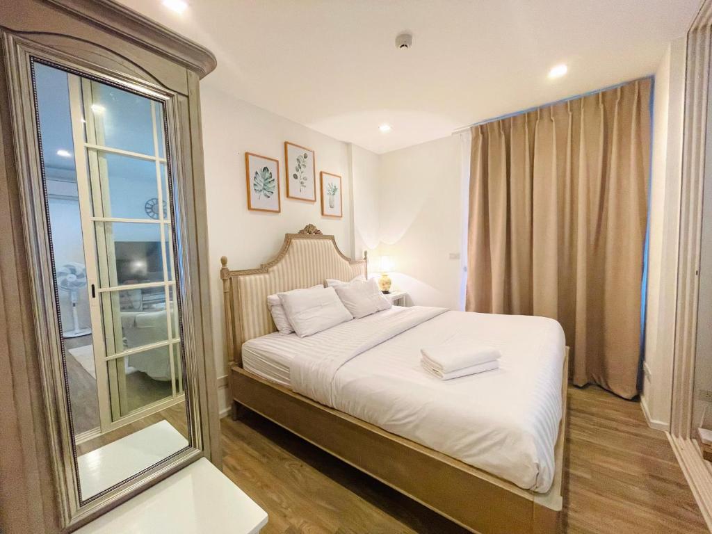 Summer Huahin311 photo 2