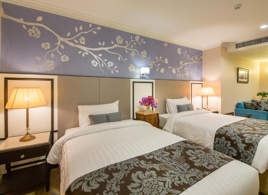 Sara's Hotel photo 2