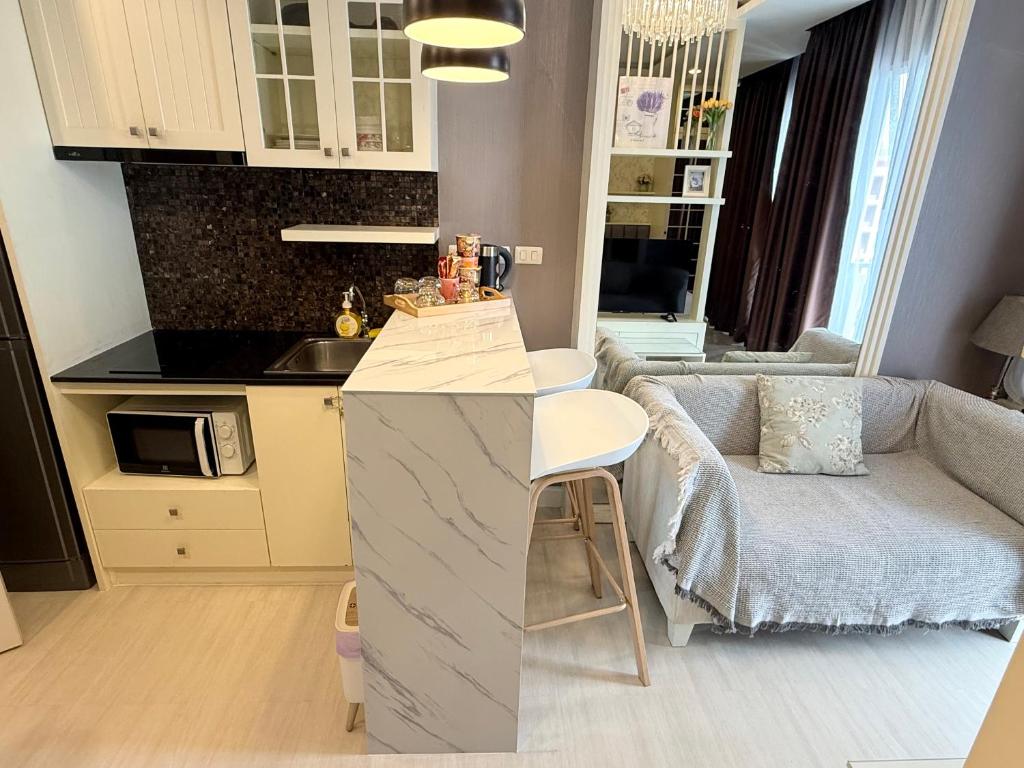The Patio bangsaen miracle sea Top floor — photo 1