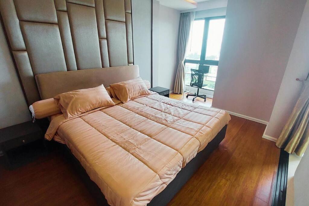 Seaview Condo In 5 Star Resort MG1 photo 2