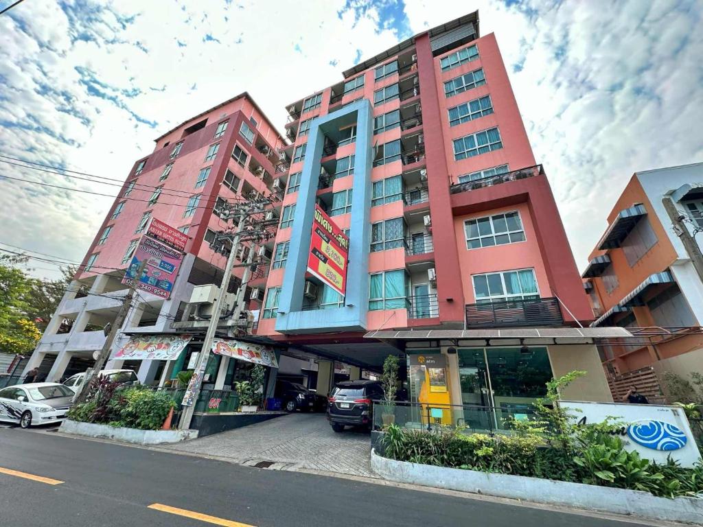 Aryan Suites Hotel — photo 1