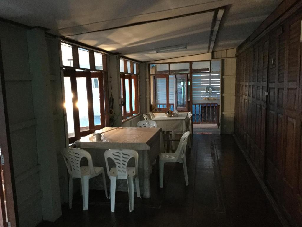 Siriwal Guesthouse photo 3