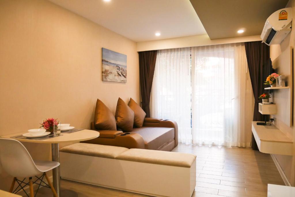 Seven Seas Resort Pattaya & Sofa bed photo 2