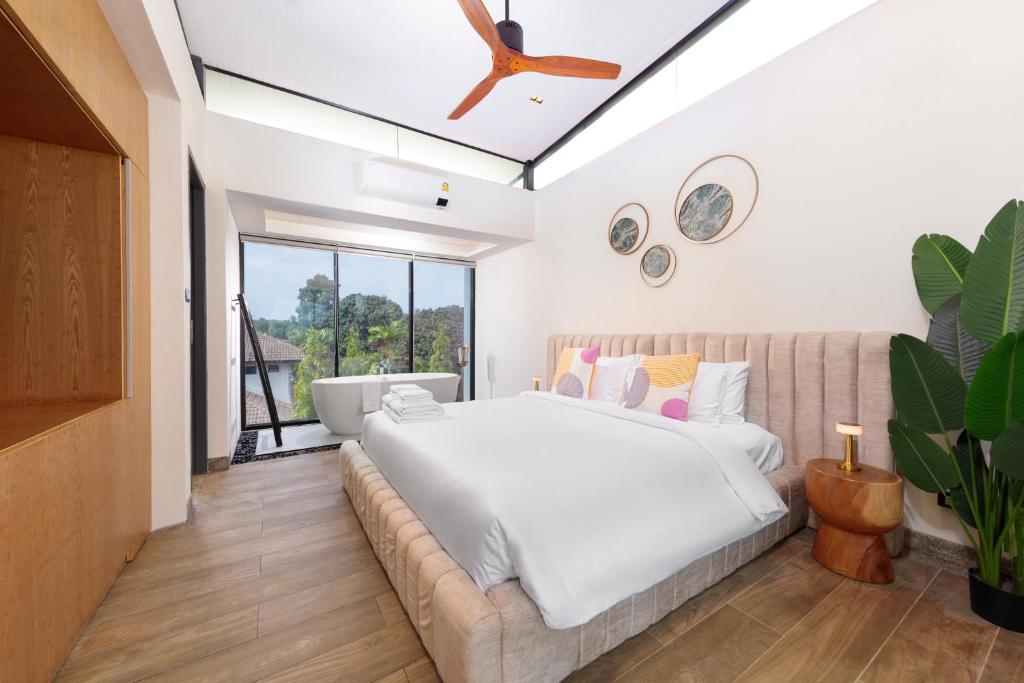 Spacious 3bd Townhouse in Laguna park photo 3