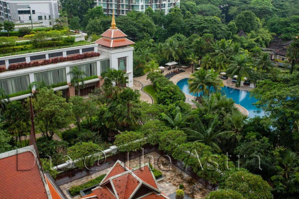 The Astra Chiang Mai photo 3