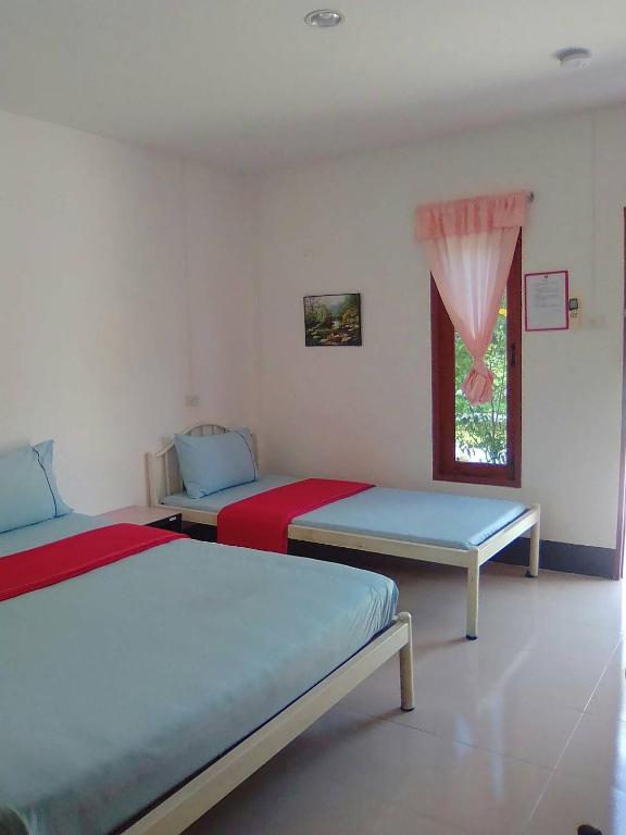 Thanathorn Guesthouse photo 2