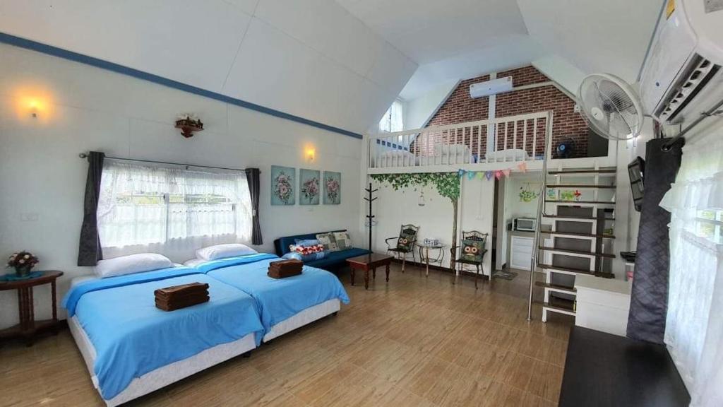 Tip House photo 2