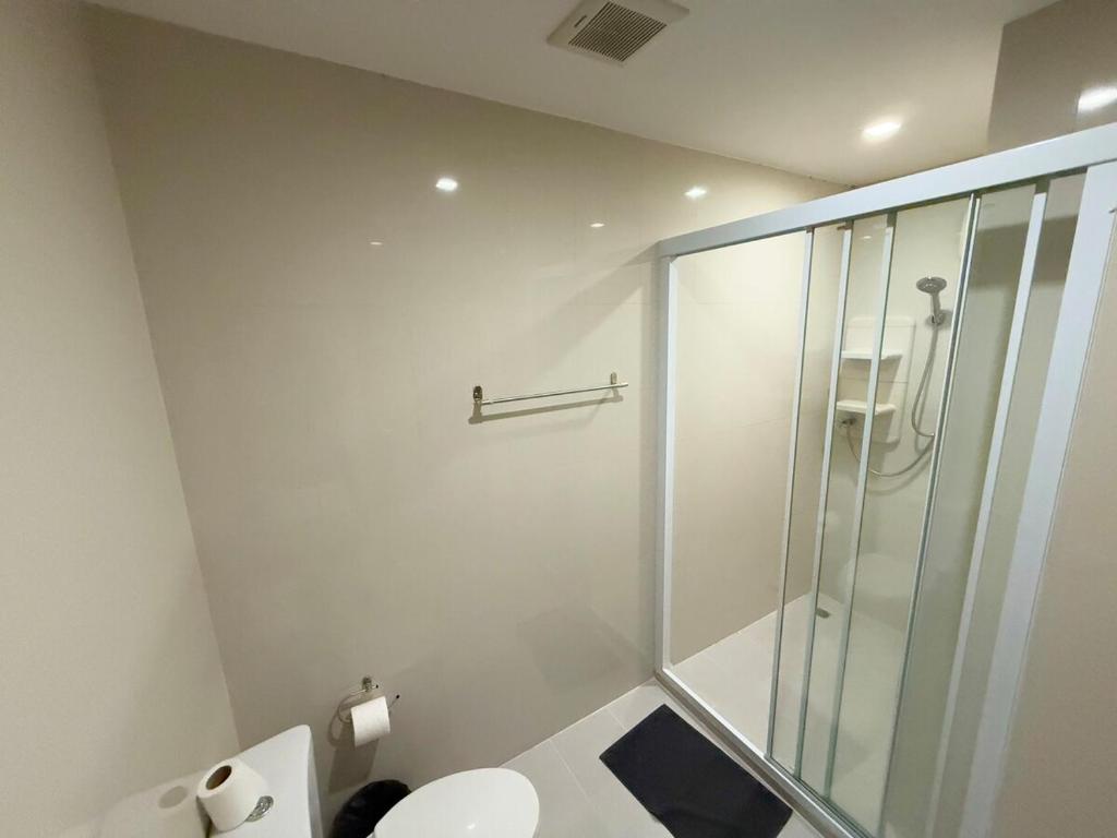 The Base - Spacious 70sqm photo 3