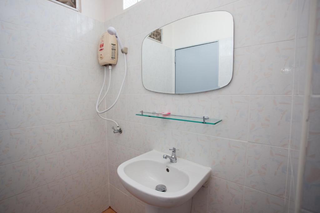 Top Hostel (Top Mansion) photo 3
