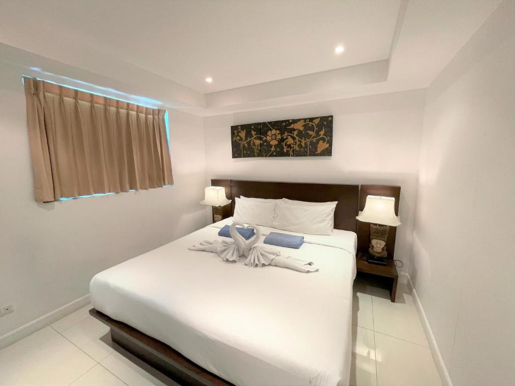 Spacious apartment at Kata Ocean View M11 photo 2