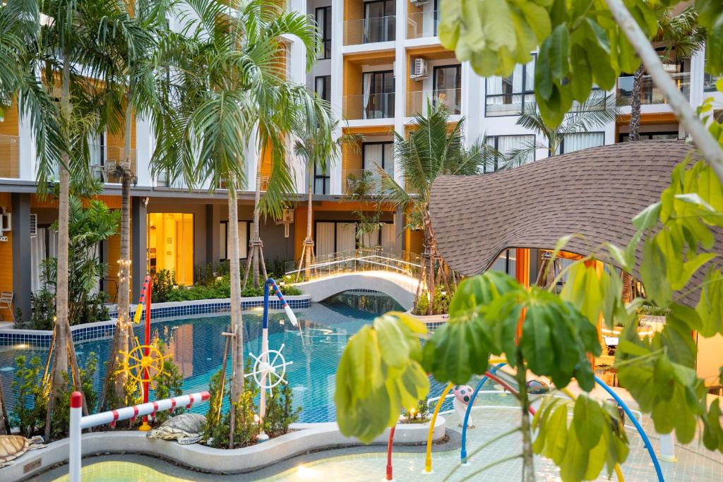 Wyndham Garden Naithon Phuket photo 2