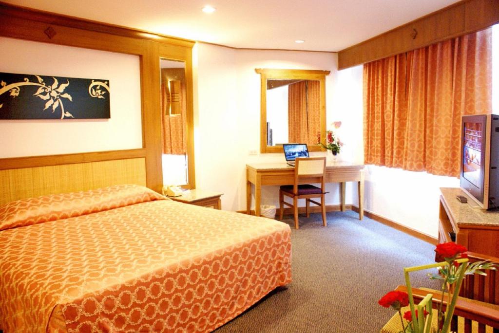 Royal Twins Palace Hotel photo 2