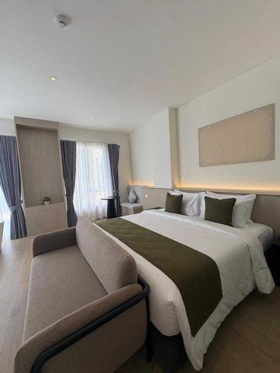 Hotel Whitt Hua Hin photo 2