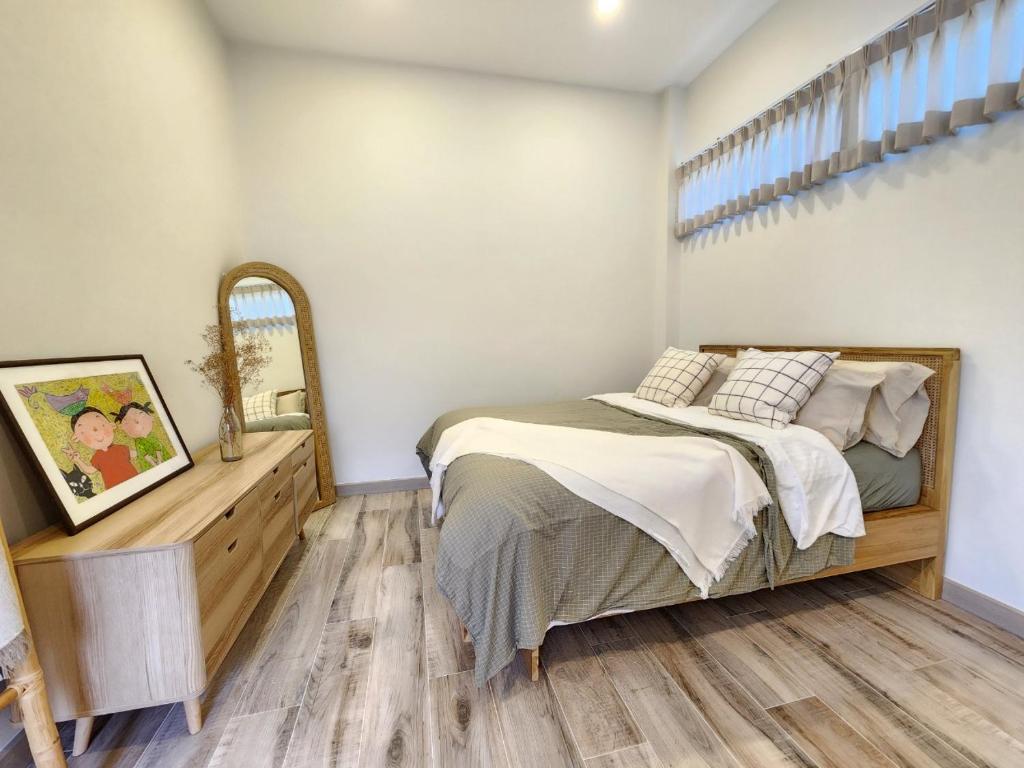 Self house (Cozy private house) photo 2