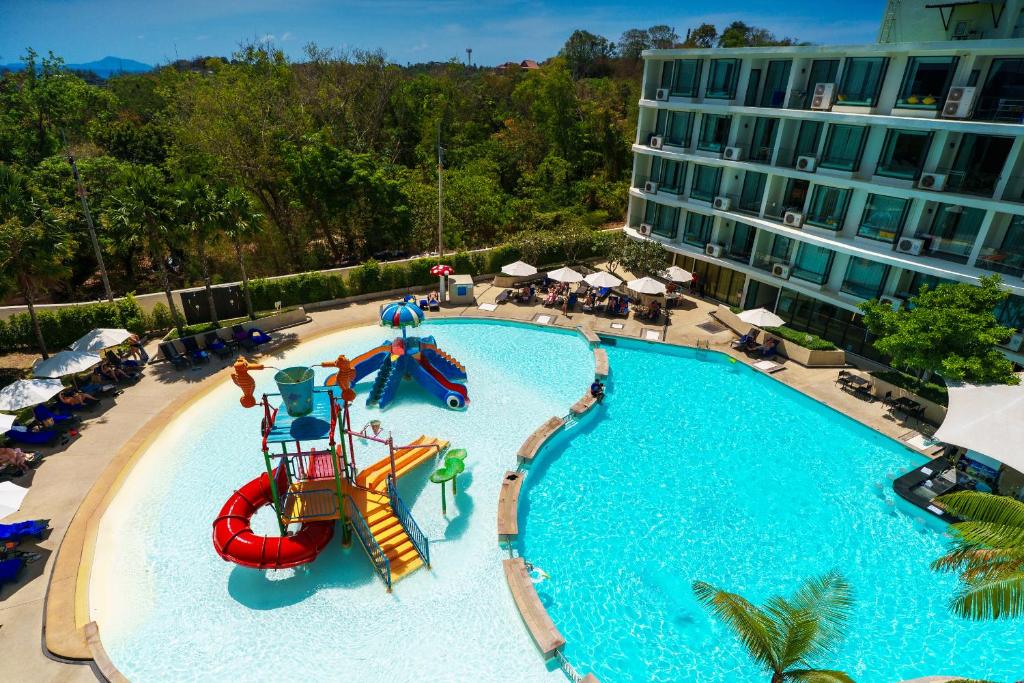 Super 2Bdr Apartament La Vita Rawai Naiharn beach — photo 1