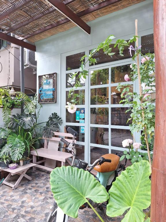 The Commonroom CNX — photo 1