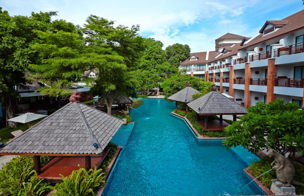 Woodlands Hotel and Resort Pattaya photo 3