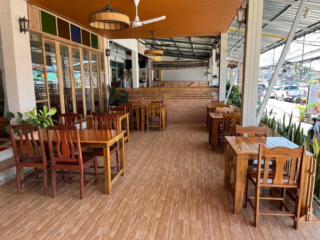 Srichada Hotel Khaolak - SHA Extra Plus photo 3