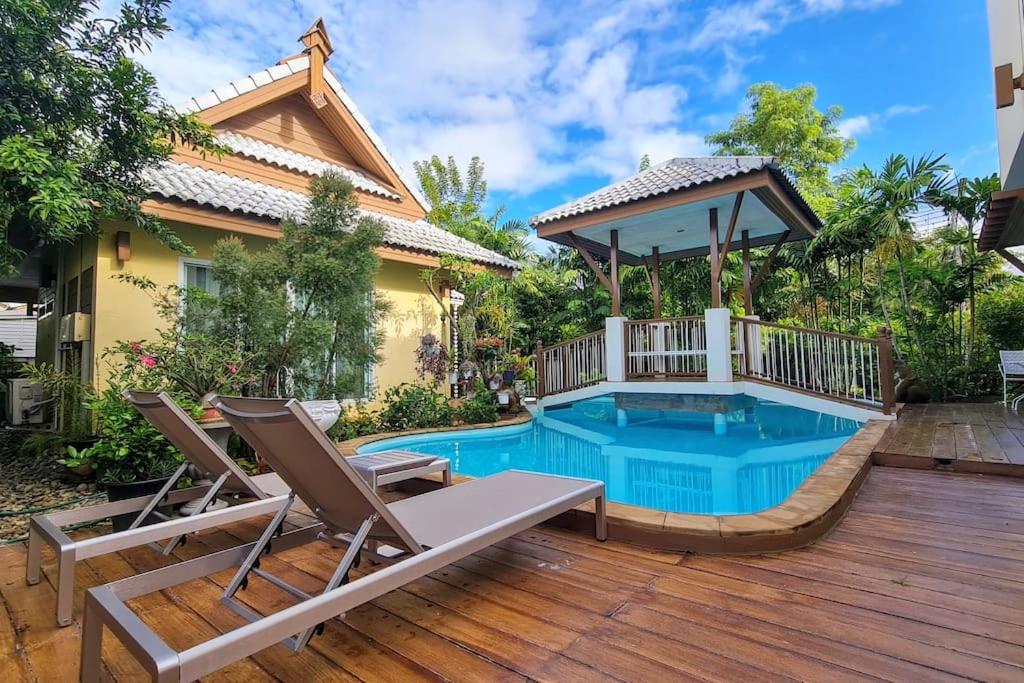 Thai Modern Villa with Salt Pool & Greenery Garden — photo 1