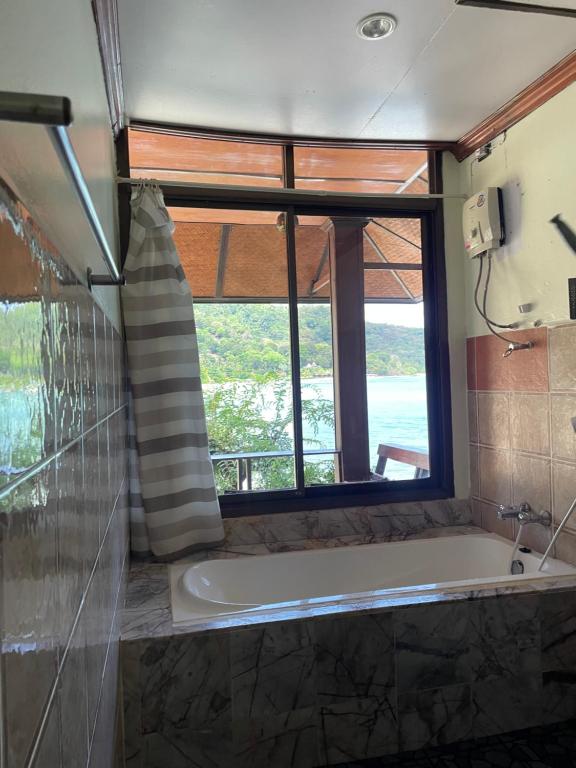 Family view A1 -Kantiang paradise resort- photo 3