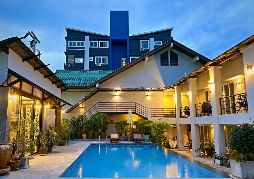 The Nest Resort Patong photo 3